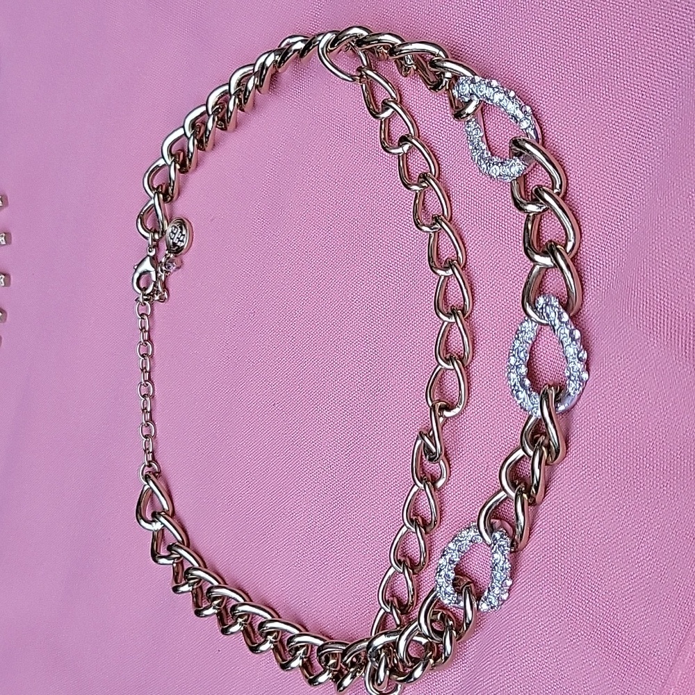 Gold metal chain necklace